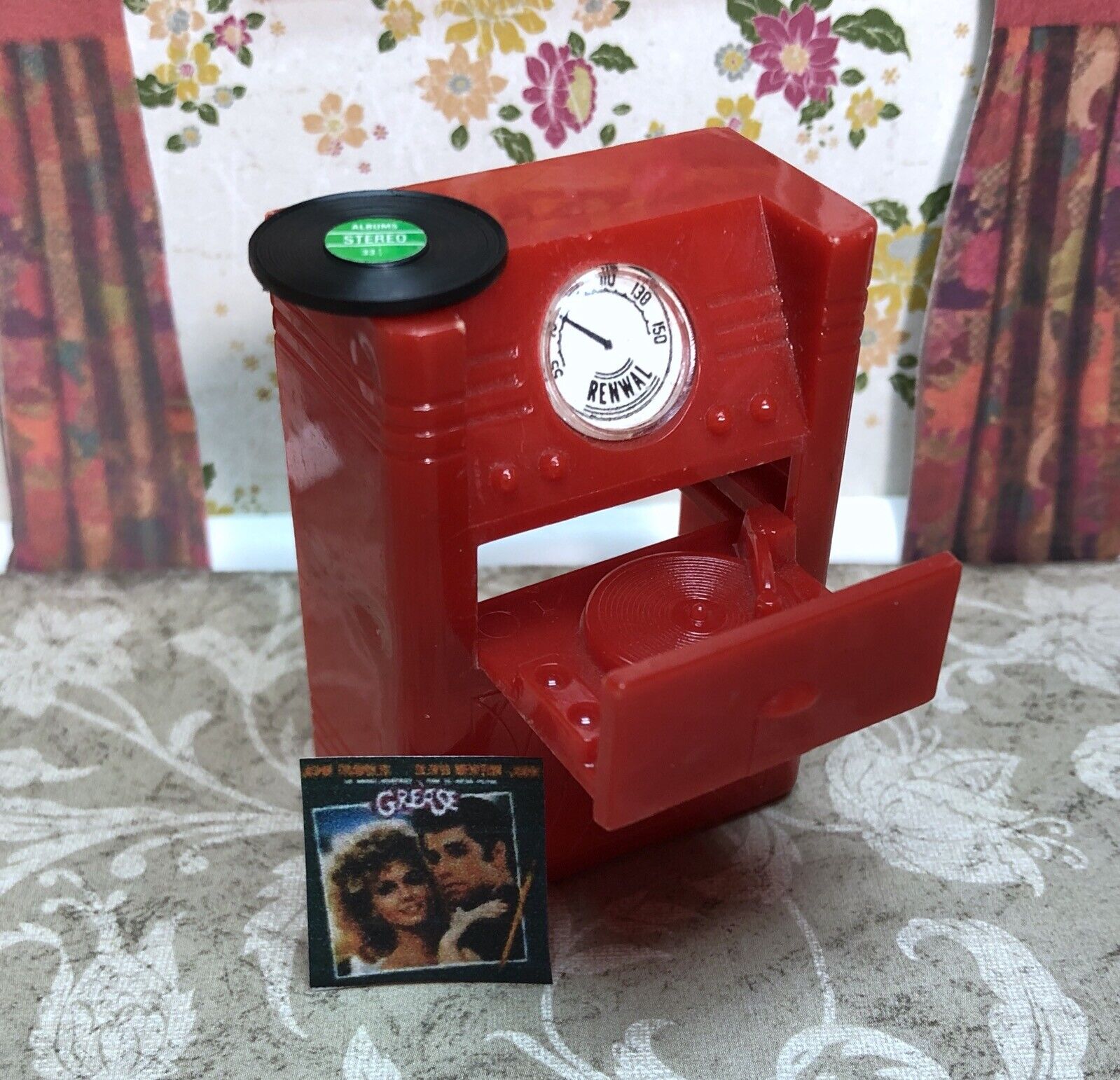 Renwal Red Radio-phonograph Vintage Dollhouse Furniture Ideal Plastic 1:16